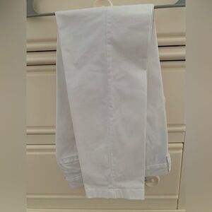 Tommy Hilfiger classic white chinos. Size 6